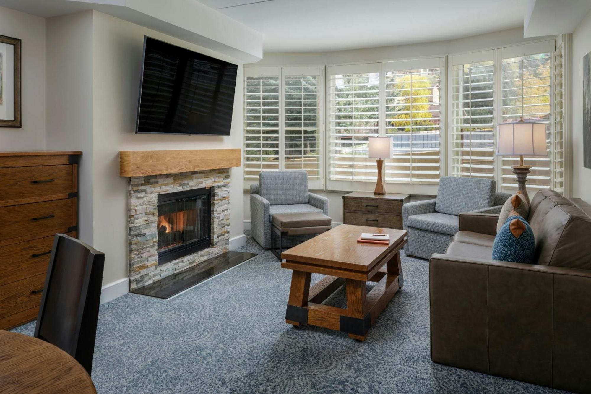 Two-Bedroom Villa with Fireplace